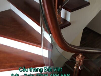 Mẫu Cầu Thang Kính DV1301